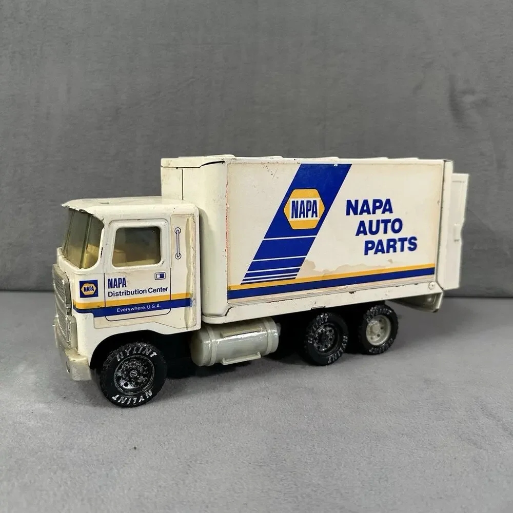 Vintage 1988 Nylint Napa Auto & Truck Parts Delivery Truck White